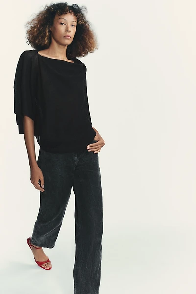 SMOOTH KNIT LAYER TOP