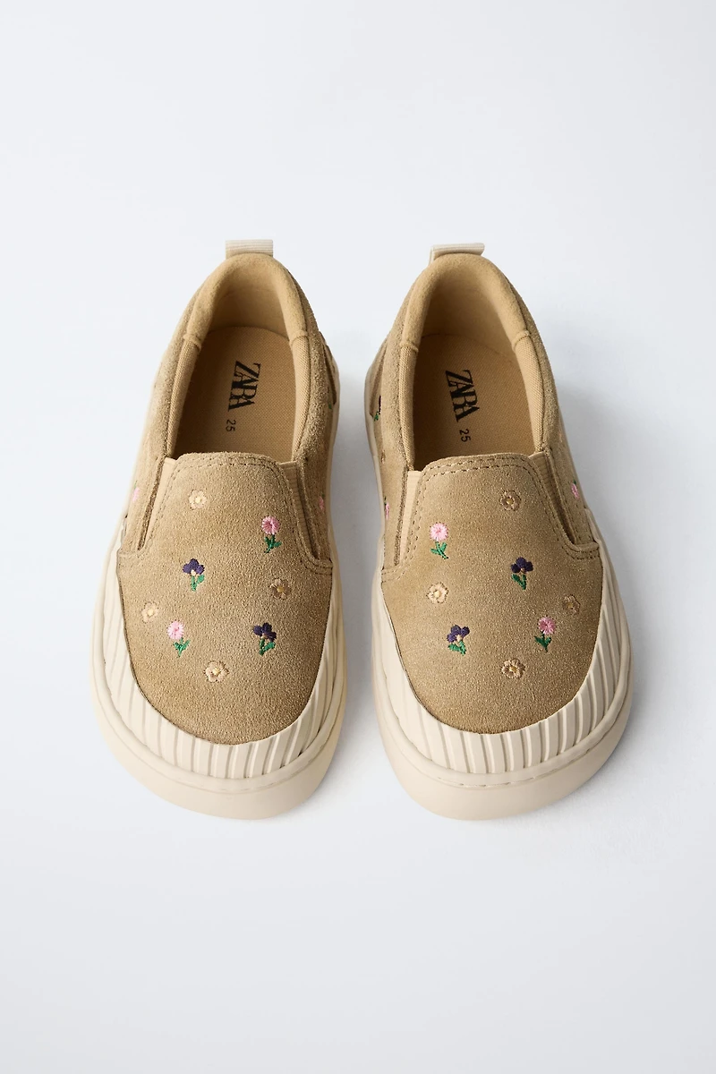 TENNIS OU BASKET FLEURS CUIR
