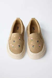 TENNIS OU BASKET FLEURS CUIR