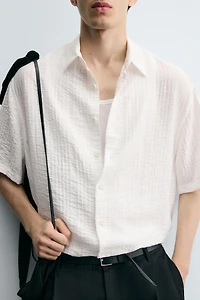 CHEMISE FLUIDE STRUCTURÉE