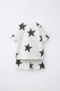 ENSEMBLE JOGGING T-SHIRT ET BERMUDA ÉTOILES
