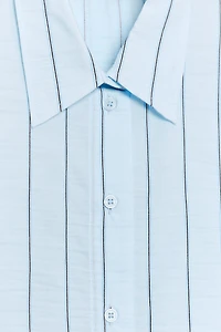 STRIPED OVERSIZED SHIRT