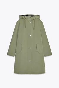 BLOUSON EFFET GOMME AVEC CAPUCHE