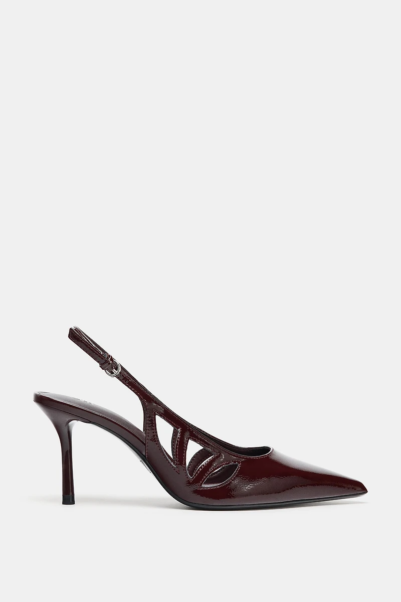 PATENT EFFECT HEELED SHOES