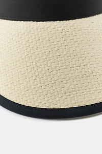 CONTRAST STRAP VISOR