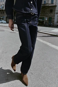 Z1975 MID-RISE STRAIGHT SLIM BELTED JEANS