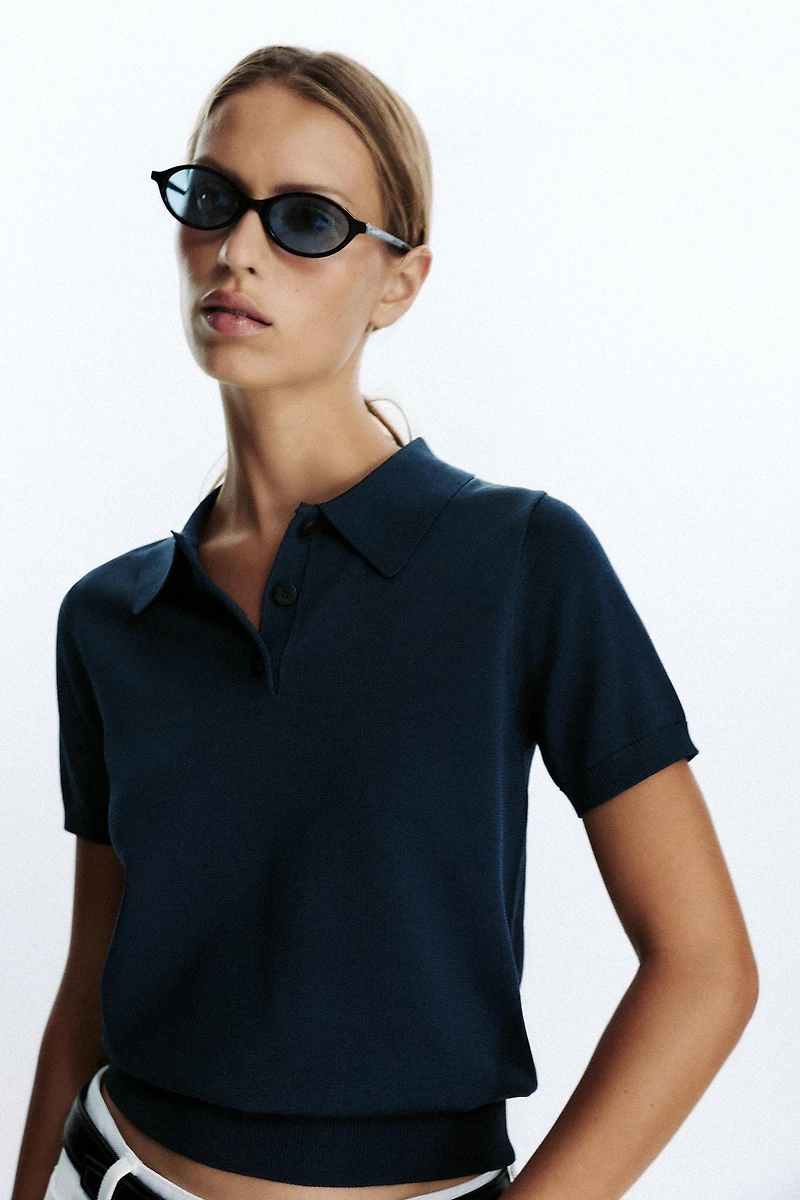 TOP POLO EN MAILLE À MANCHES COURTES