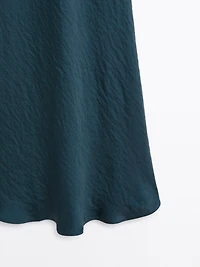Round neck satin dress