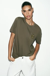 T-SHIRT PASSEMENTERIE EFFET DÉLAVÉ