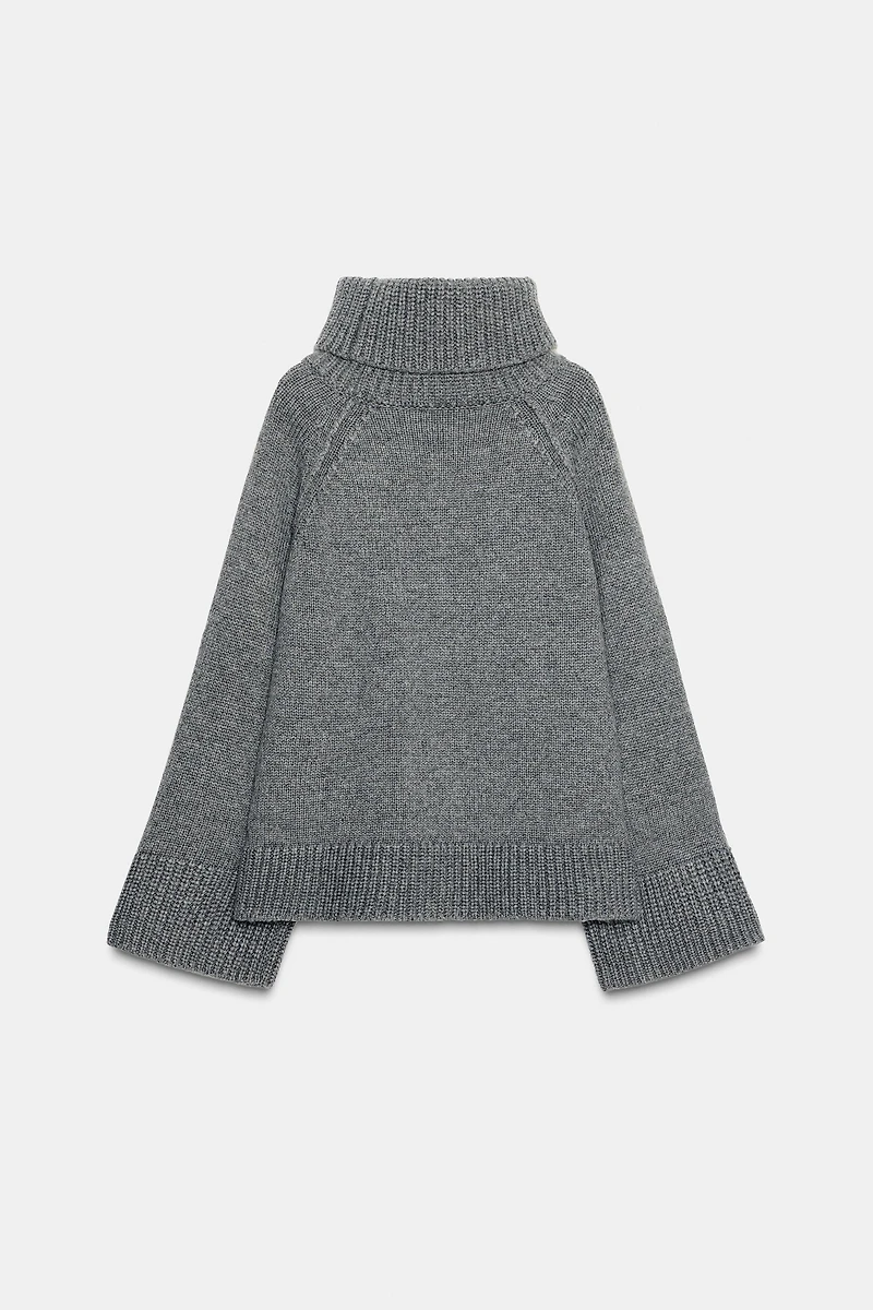 OVERSIZED HIGH NECK KNIT JUMPER