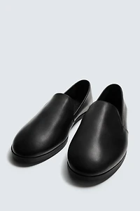 LEATHER LOAFERS