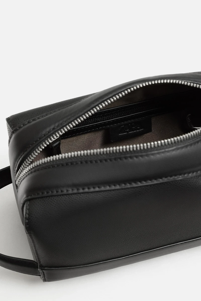 TROUSSE DE TOILETTE SIMPLE