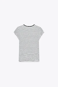 T-SHIRT RUSTIQUE À MANCHES COURTES