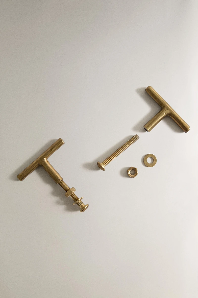 LOT DE POIGNÉES MÉTALLIQUES (LOT 2)
