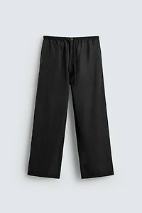 RELAXED FIT FLOWY PANTS
