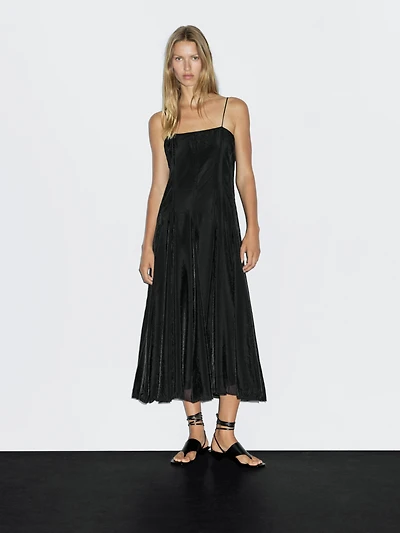 Robe midi fluide à godets