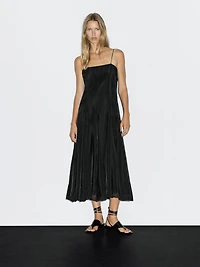 Robe midi fluide à godets