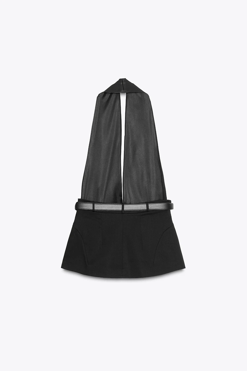 BELTED HALTER TOP