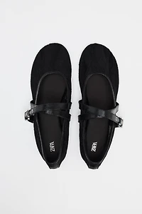 DOUBLE STRAP LACE BALLERINAS