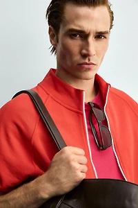 CONTRAST ZIP RELAXED FIT SWEATSHIRT