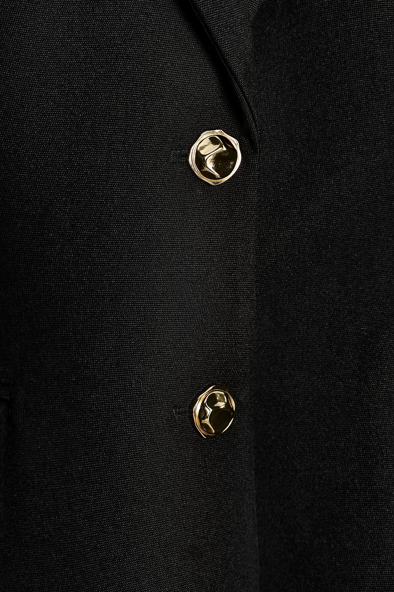 TAILORED SHOULDER PAD BLAZER