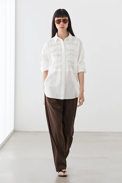 100% linen shirt with bib detail