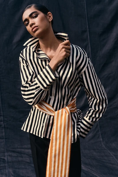 STRIPED SHIRT WITH CONTRASTING BELT