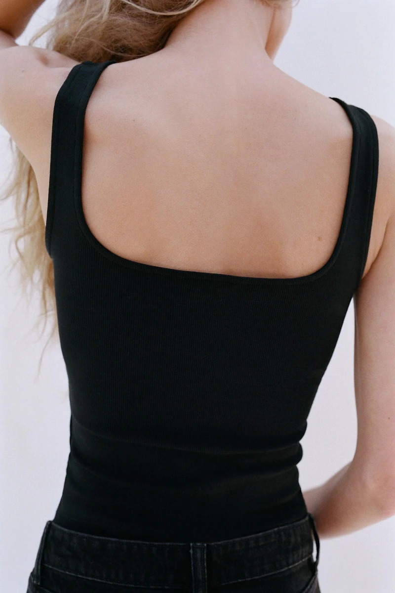 WIDE STRAP TOP
