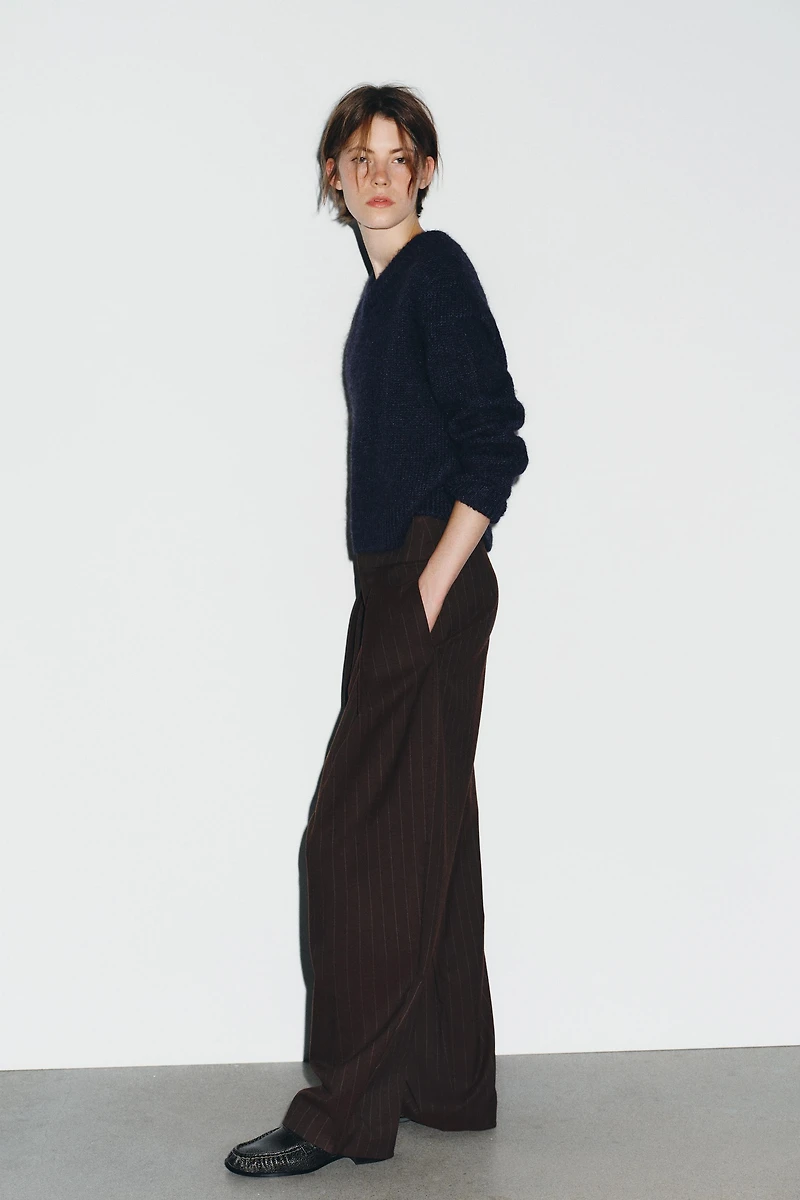 BALLOON STRIPED PLEATED PANTS