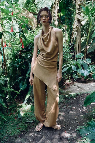 ASYMMETRIC LINEN HALTER TOP