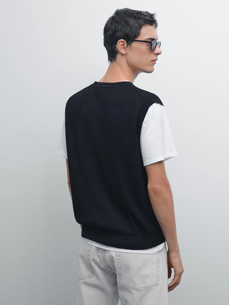 Veste sans manches en maille à col V