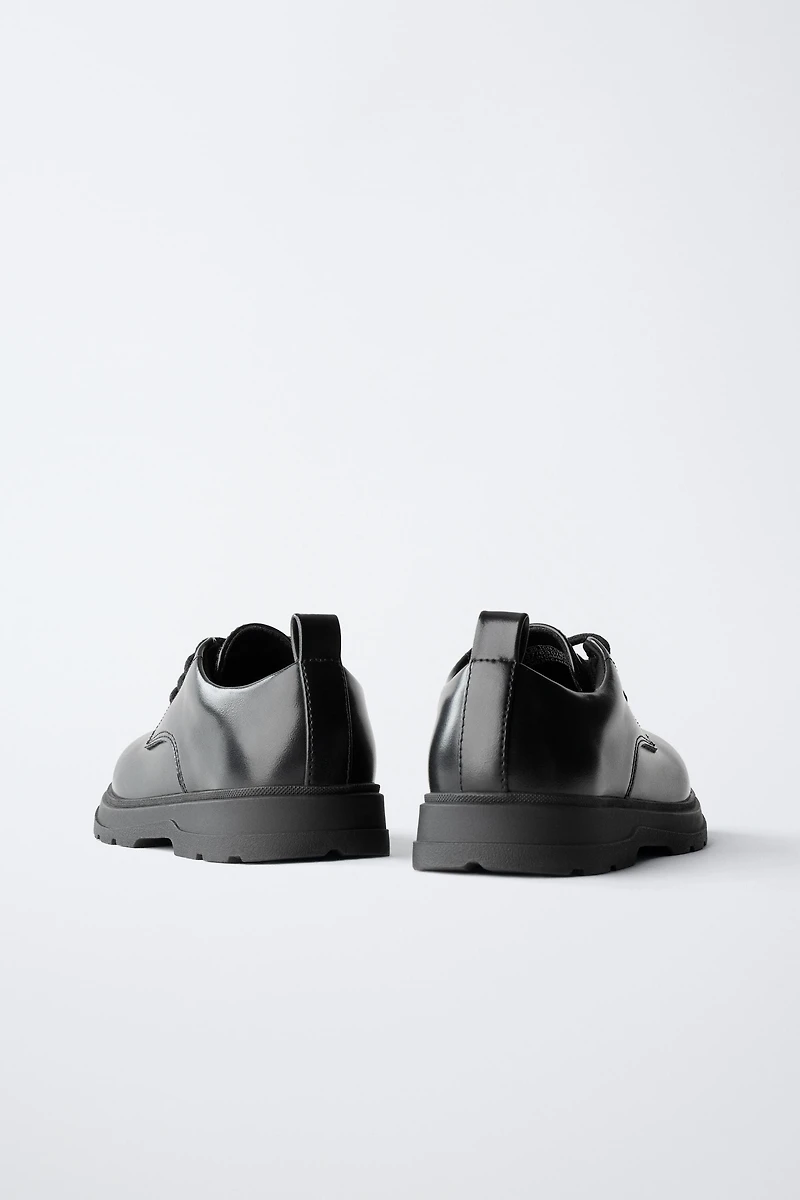 LUG SOLE OXFORD SHOES