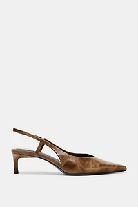 WORN EFFECT SHOES