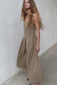 COMBINAISON EN NYLON À PLIS PLATS