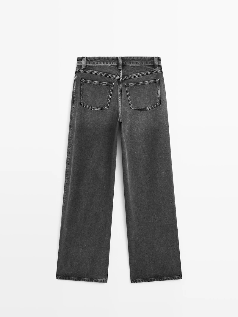 High-waist barrel fit jeans