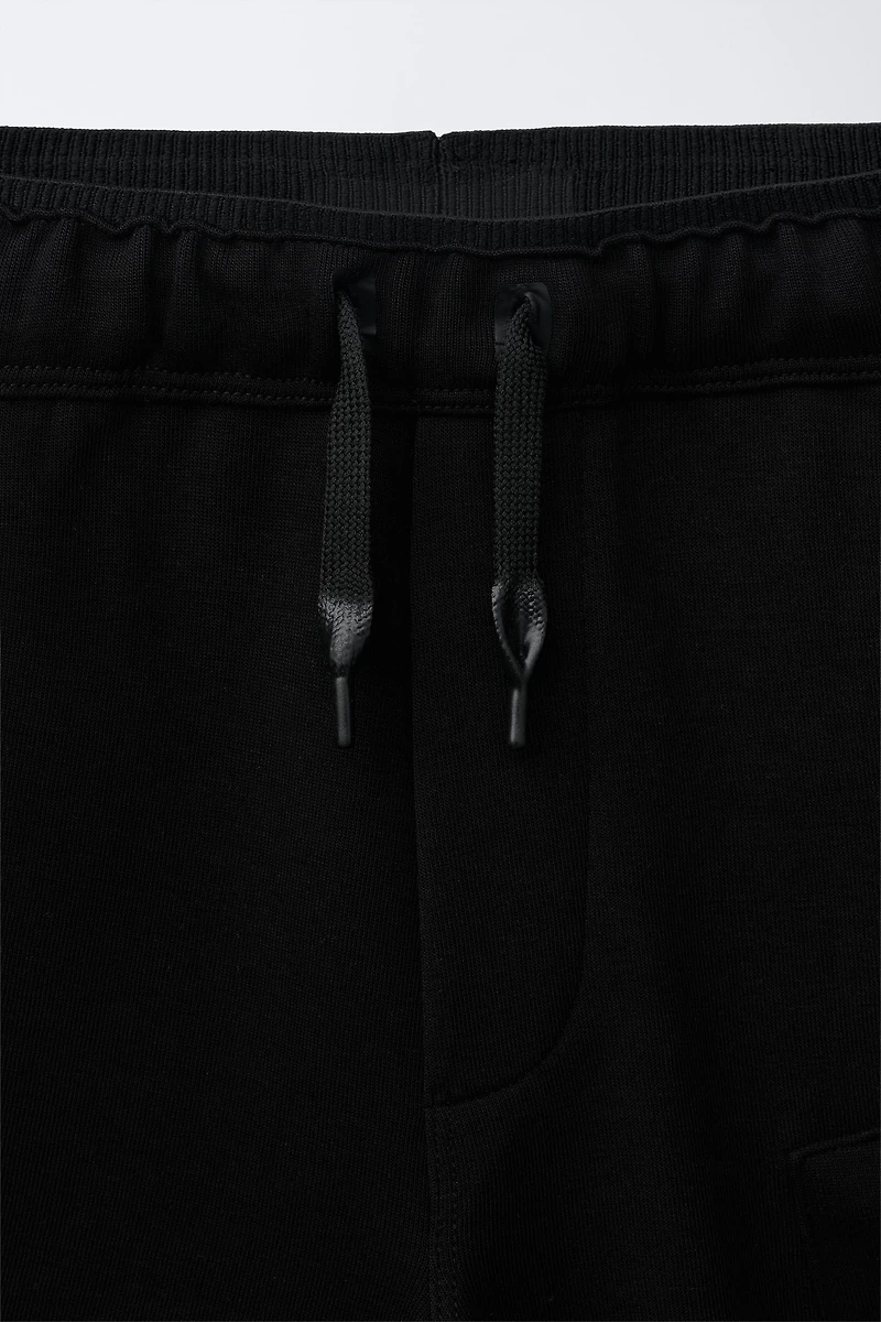 ATHLETIC CARGO SHORTS