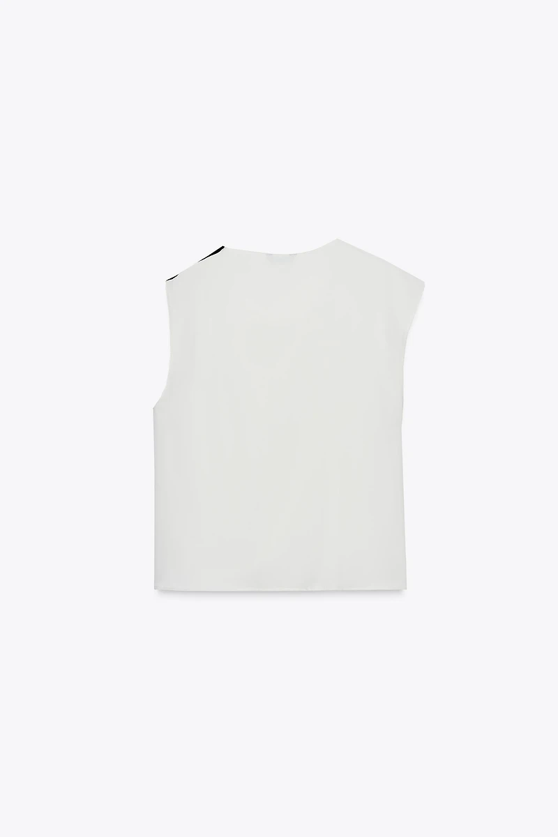 SHOULDER BUTTON BLOUSE