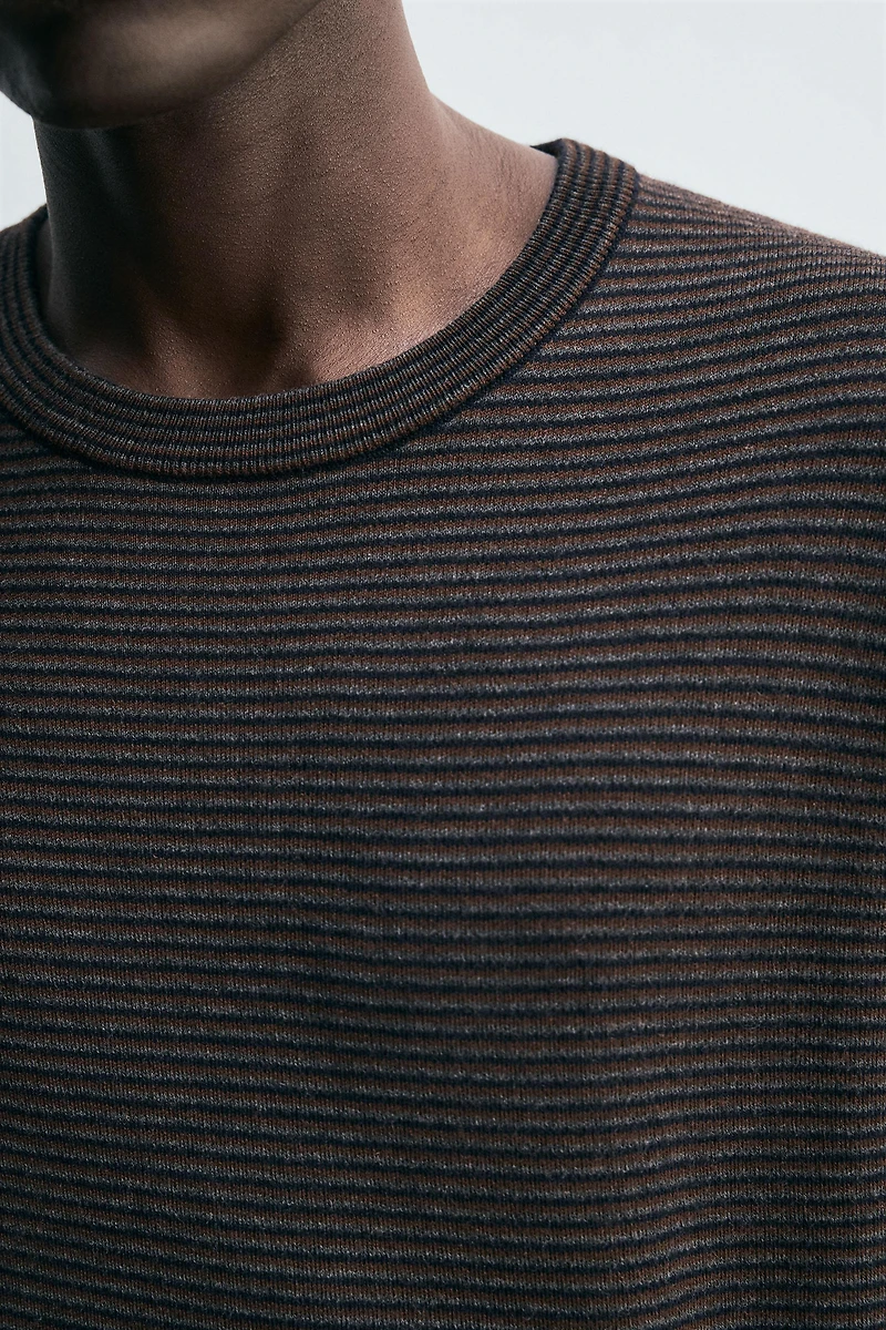 PULL EN JACQUARD À RAYURES