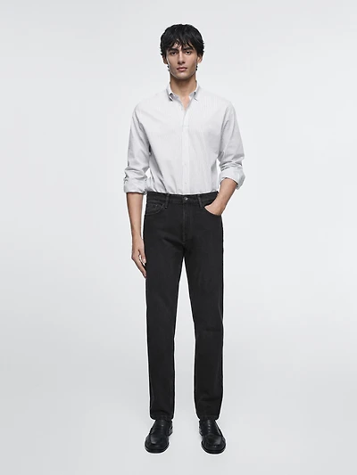 Tapered fit jeans