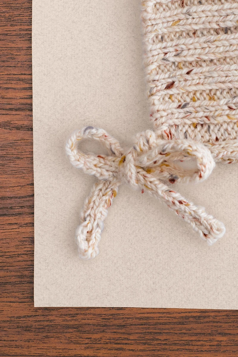 ZARA TIMELESS - BUTTONED WOOL BONNET