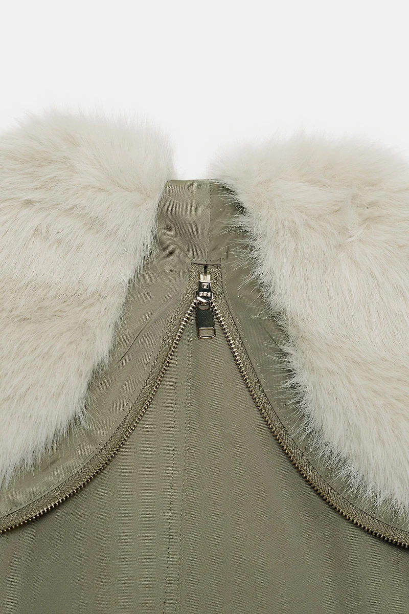 FAUX FUR HOODED SHORT PARKA