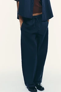 SEAMED JOGGER PANTS