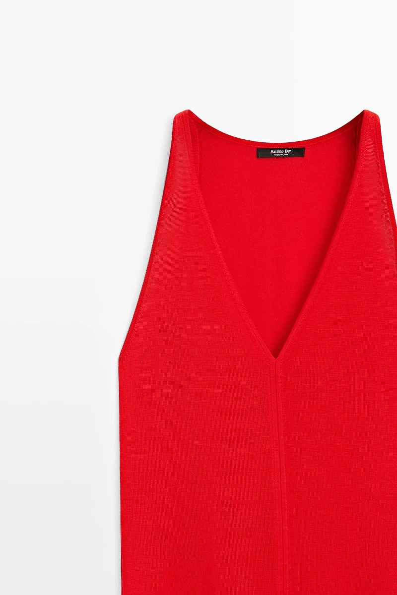 V-neck knit midi dress