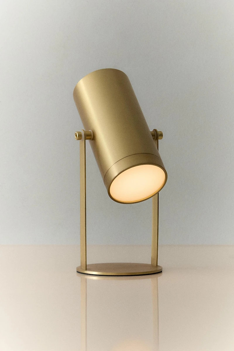 LAMP | USB RECHARGEABLE TABLE SPOTLIGHT