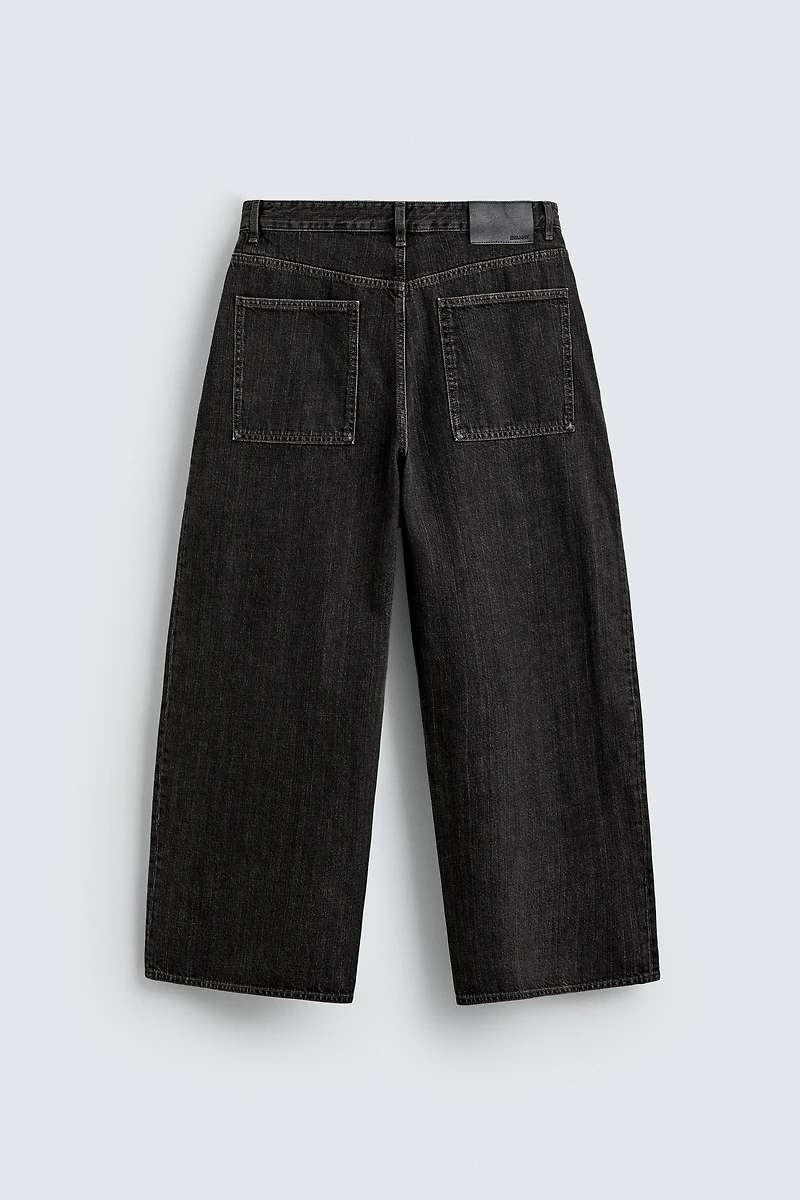 WIDE FIT JEANS
