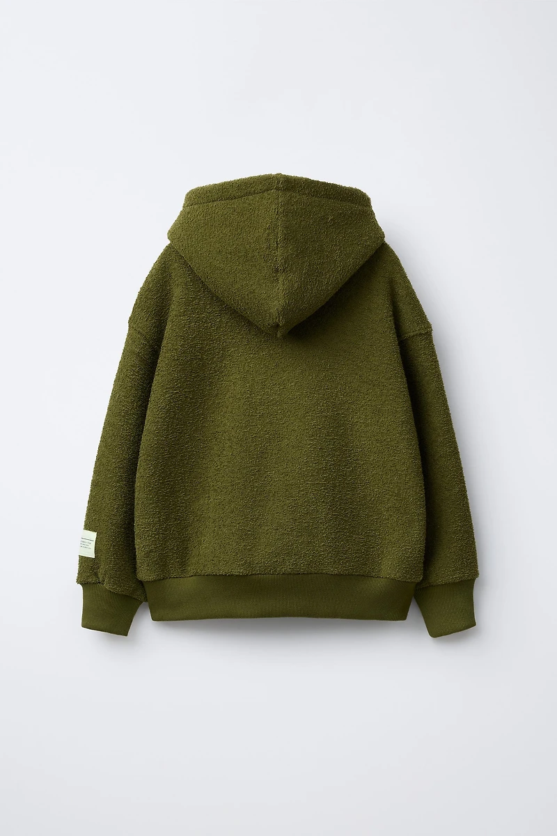 HOODIE SWEATSHIRT AND JOGGER PANTS SET WITH LABEL TEXTURE