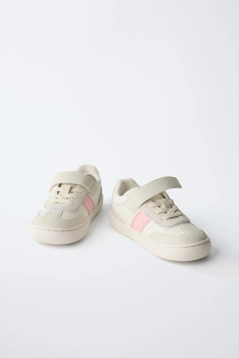 BAREFOOT SNEAKERS
