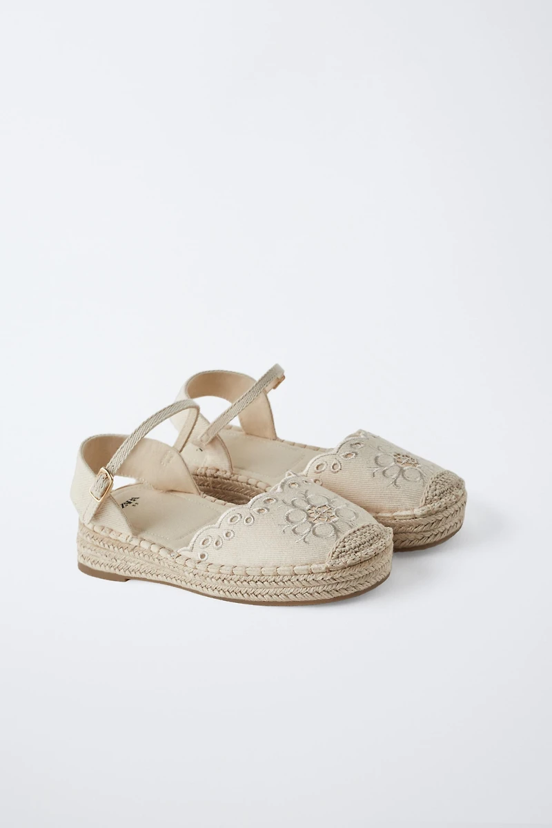 ESPADRILLE BRODÉE