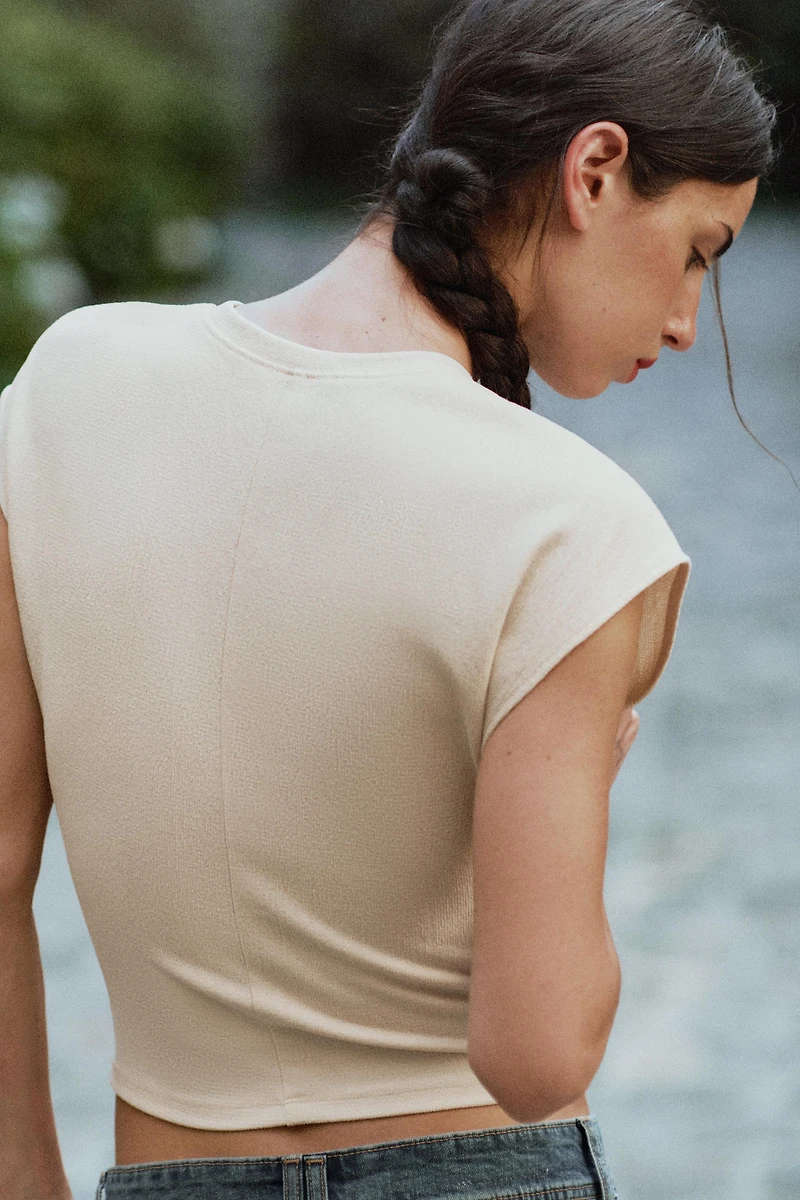 TEXTURED CORSET TOP