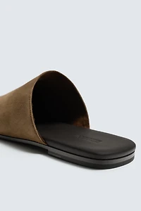 LEATHER CLOGS